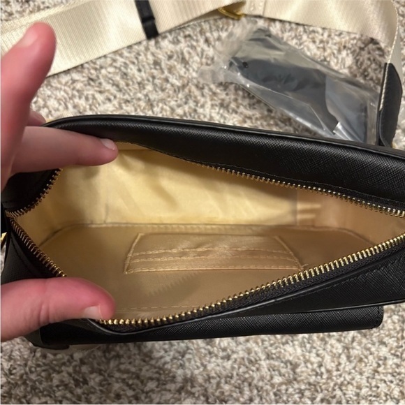 Joy Clean & Chic Saffiano Leather Crossbody Camera Bag Black Onyx - Picture 5 of 8